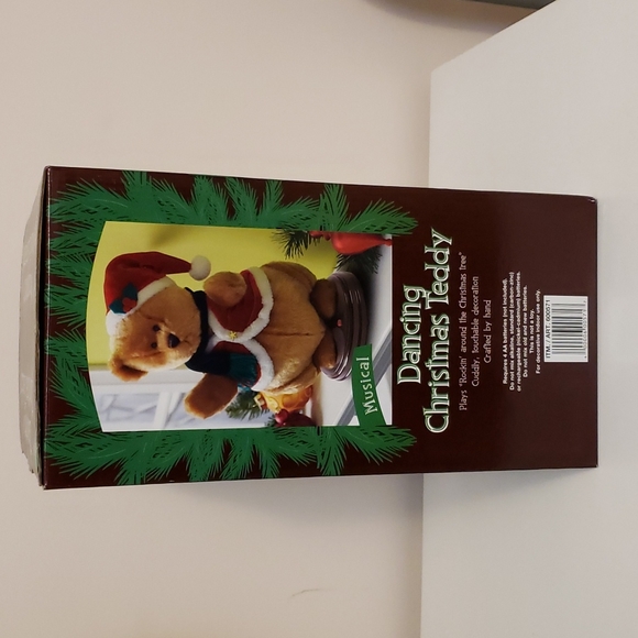 Dancing Christmas Teddy - Picture 4 of 4